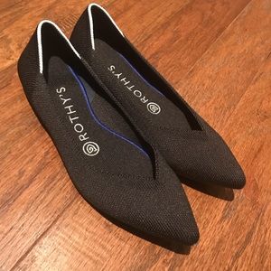 ROTHY’S THE POINT FLAT BLACK WASHABLE
